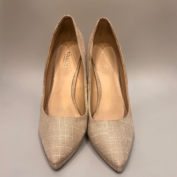 Charles David neutral pump with stack heel - Picture 2 of 9